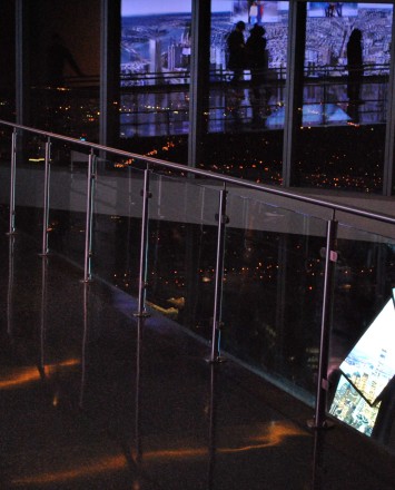Circum round guardrail with glass infill and LED at One World Trade Center