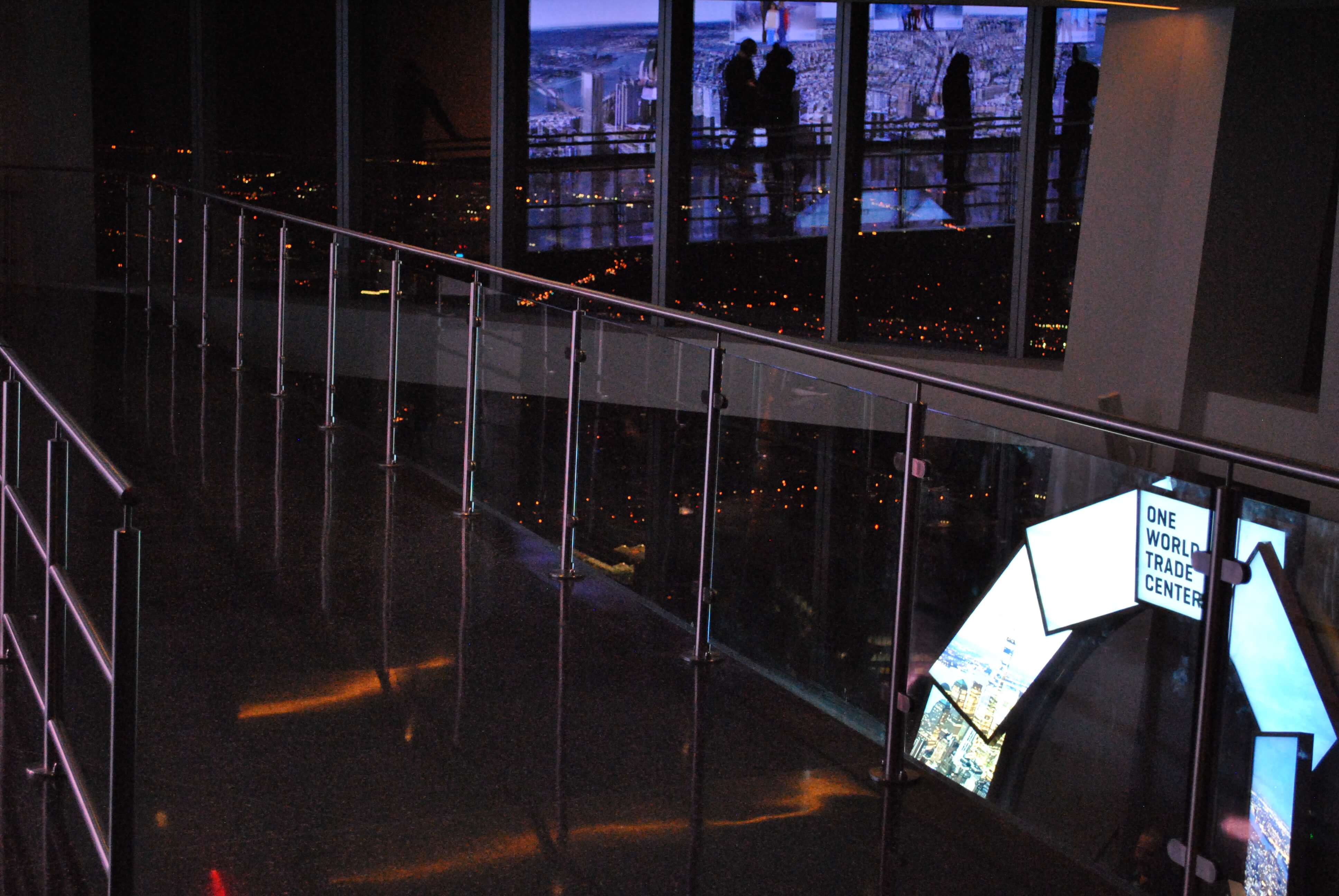 Circum round guardrail with glass infill and LED at One World Trade Center