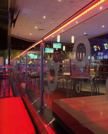Leisure Complex, Alpharetta GA, CIRCUM Round guardrail installation with RGB type LED railing