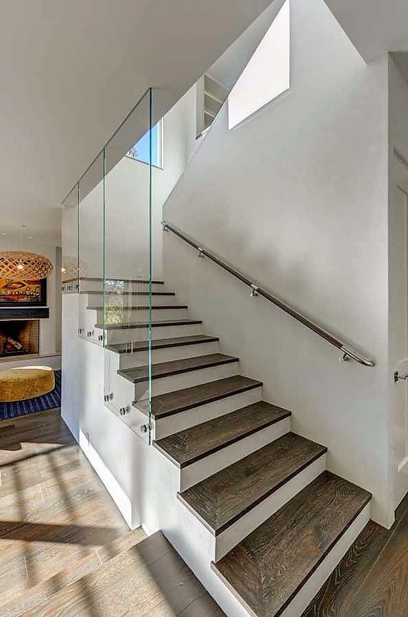 View of a Modern Private Residence, CA, Optik guardrail with clear glass