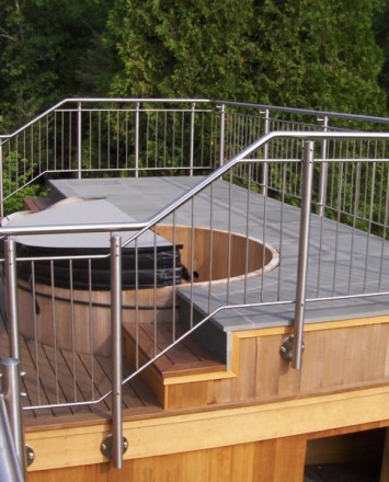 Rooftop view of a Hot tub, Private Residence, MA, CIRCUM guardrail with stainless steel infill pickets
