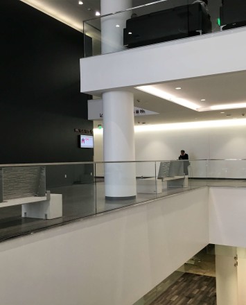 Moscone Center, San Francisco, CA, Optik Shoe with glass and structural U channel cap