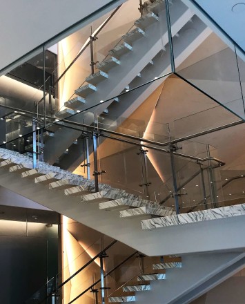 Market Axcess Offices , Hudson Yards, NY, Smoke baffle system with Kubit railing system