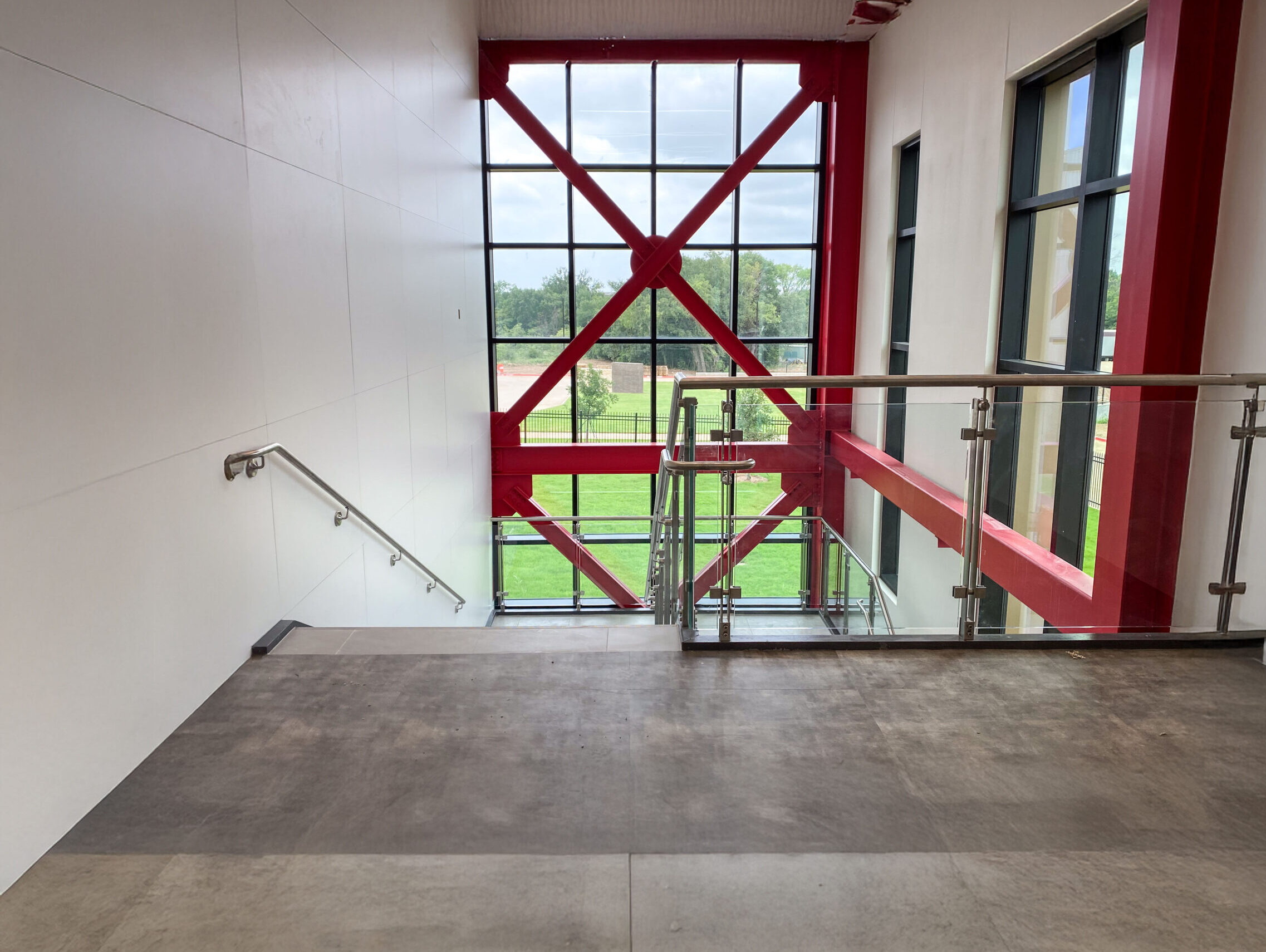 HDI Railings Elevate Aubrey ISD’s New Middle School